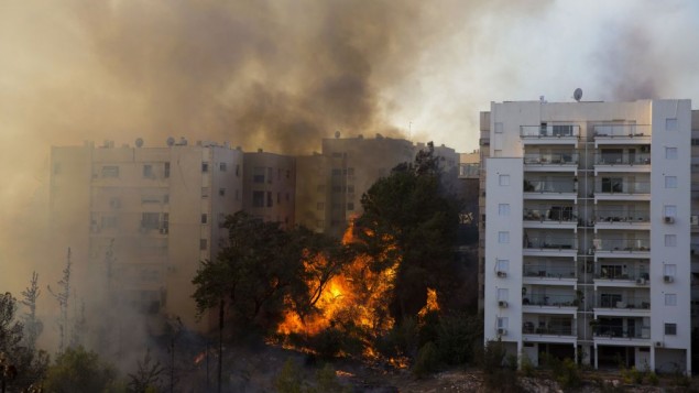 Mideast-Israel-Fire_Horo-4-e1479991465312-635x357