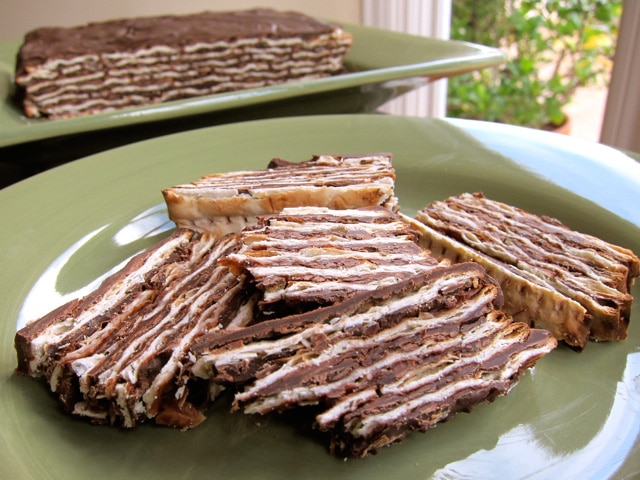 Easy No-Bake Chocolate Matzah Cake